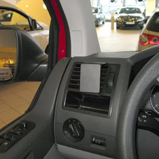 Houder - Brodit ProClip - Volkswagen T5/Caravelle/Pick-up 2010-2015 Left mount Houder - Brodit ProClip - Volkswagen T5/Caravelle/Pick-up 2010-2015 Left mount