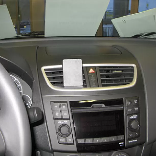 Houder - Brodit ProClip - Suzuki Swift 2011-2017 Center mount Houder - Brodit ProClip - Suzuki Swift 2011-2017 Center mount