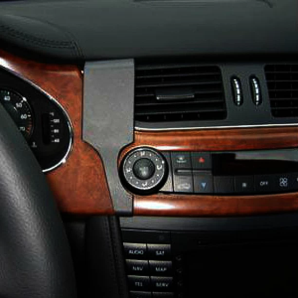 Houder - Brodit ProClip - Mercedes Benz CLS-Klasse 2005-2010 Center mount Houder - Brodit ProClip - Mercedes Benz CLS-Klasse 2005-2010 Center mount