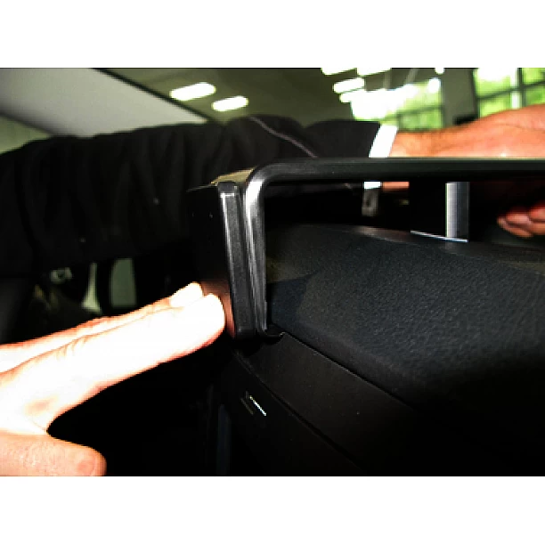 Houder - Brodit ProClip - Mercedes Benz Vito 2015-2023 Versterkte Center mount Houder - Brodit ProClip - Mercedes Benz Vito 2015-2023 Versterkte Center mount