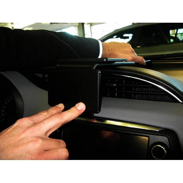 Houder - Brodit ProClip - Toyota Yaris 2015-2020 Versterkte Center mount Houder - Brodit ProClip - Toyota Yaris 2015-2020 Versterkte Center mount