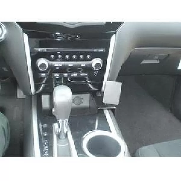 Houder - Brodit ProClip - Nissan Pathfinder 2013-2021 Console mount