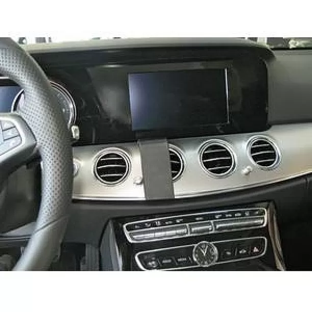 Houder - Brodit ProClip - Mercedes Benz E-Klasse Sedan/Stationwagen 2017 Center mount Houder - Brodit ProClip - Mercedes Benz E-Klasse Sedan/Stationwagen 2017 Center mount