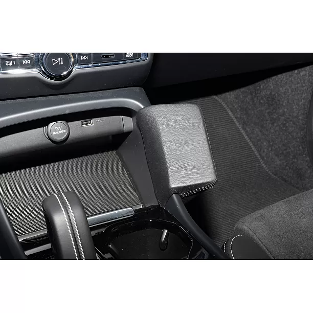 Houder - Kuda Volvo XC40 2017-2020 Kleur: Zwart Houder - Kuda Volvo XC40 2017-2020 Kleur: Zwart