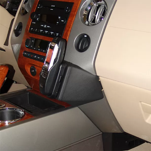 Houder - Kuda Ford Expedition 2007-2019 Kleur: Zwart Houder - Kuda Ford Expedition 2007-2019 Kleur: Zwart