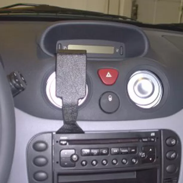 Houder - Brodit ProClip - Citroën C2/C3/Pluriel 2003-2005 Center mount Houder - Brodit ProClip - Citroën C2/C3/Pluriel 2003-2005 Center mount