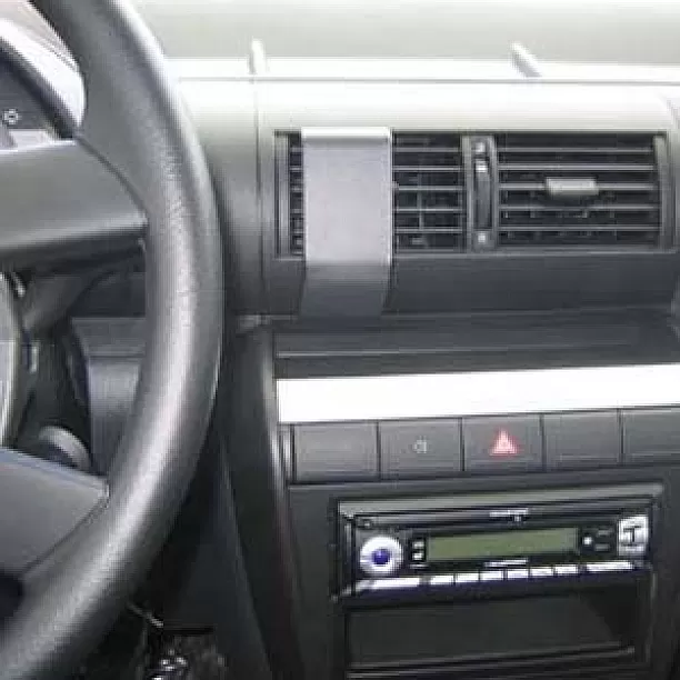 Houder - Brodit ProClip - Volkswagen Fox 2005-2011 Center mount Houder - Brodit ProClip - Volkswagen Fox 2005-2011 Center mount
