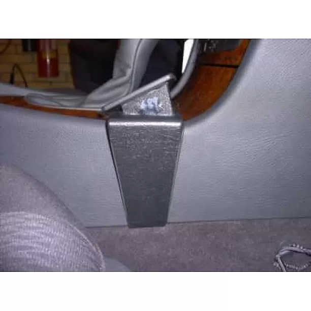 Houder - Brodit ProClip - Mercedes Benz E-Klasse Coupé/Station/Sedan 2002-2009 Console mount, Angled Houder - Brodit ProClip - Mercedes Benz E-Klasse Coupé/Station/Sedan 2002-2009 Console mount, Angled