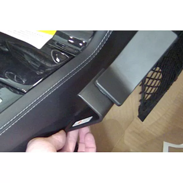 Houder - Brodit ProClip - Mercedes Benz SL-Klasse 2013-2023 Console mount Houder - Brodit ProClip - Mercedes Benz SL-Klasse 2013-2023 Console mount