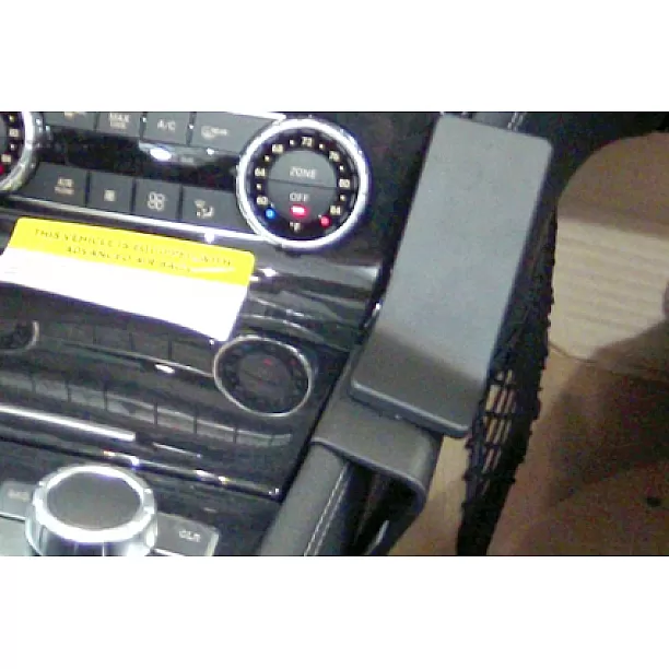 Houder - Brodit ProClip - Mercedes Benz SL-Klasse 2013-2023 Console mount Houder - Brodit ProClip - Mercedes Benz SL-Klasse 2013-2023 Console mount