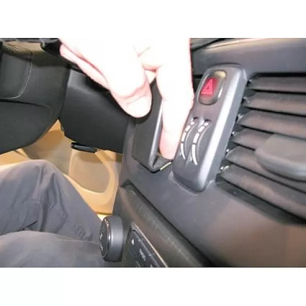 Houder - Brodit ProClip - Volvo V40 2013-2020 Center mount Houder - Brodit ProClip - Volvo V40 2013-2020 Center mount