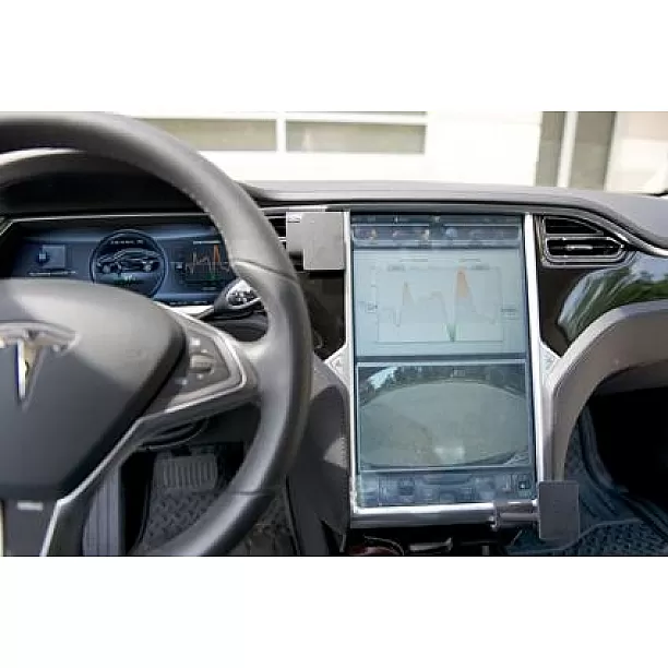 Houder - Brodit ProClip - Tesla Model S 2013-2020 / Model X 2016-2020 Center mount Houder - Brodit ProClip - Tesla Model S 2013-2020 / Model X 2016-2020 Center mount