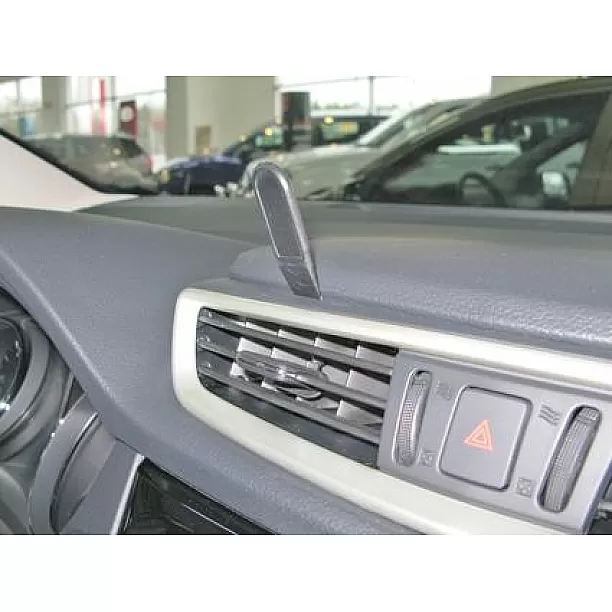 Houder - Brodit ProClip - Nissan Qashqai 2014-2021 / X-Trail 2014-2021 Center mount Houder - Brodit ProClip - Nissan Qashqai 2014-2021 / X-Trail 2014-2021 Center mount