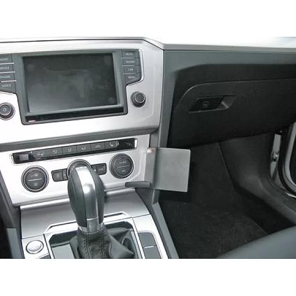 Houder - Brodit ProClip - Volkswagen Passat  / Passat Altrack 2015-2024 / Arteon 2017->  Angled mount
