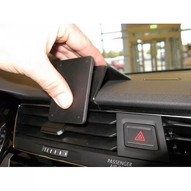 Houder - Brodit ProClip - Volkswagen Touran 2016-> Center mount Houder - Brodit ProClip - Volkswagen Touran 2016-> Center mount