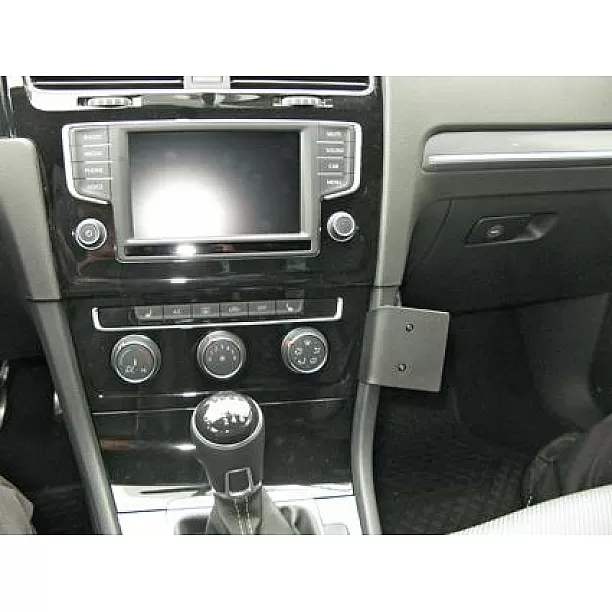 Houder - Brodit ProClip - Volkswagen Golf 7 2013-2020/ Alltrack 2017-2020/ Sportscombi/ Variant 2013-20 Angled mount Houder - Brodit ProClip - Volkswagen Golf 7 2013-2020/ Alltrack 2017-2020/ Sportscombi/ Variant 2013-20 Angled mount