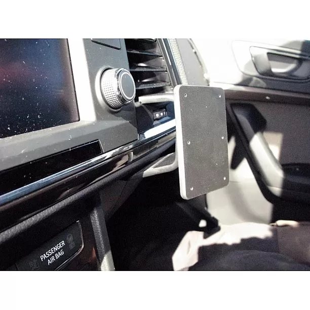 Houder - Brodit ProClip - Seat Ateca 2017-2024 - Cupra Ateca 2020-> Angled mount