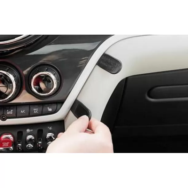 Houder - Brodit ProClip - Mini Cooper Countryman 2017-2023 Angled mount Houder - Brodit ProClip - Mini Cooper Countryman 2017-2023 Angled mount