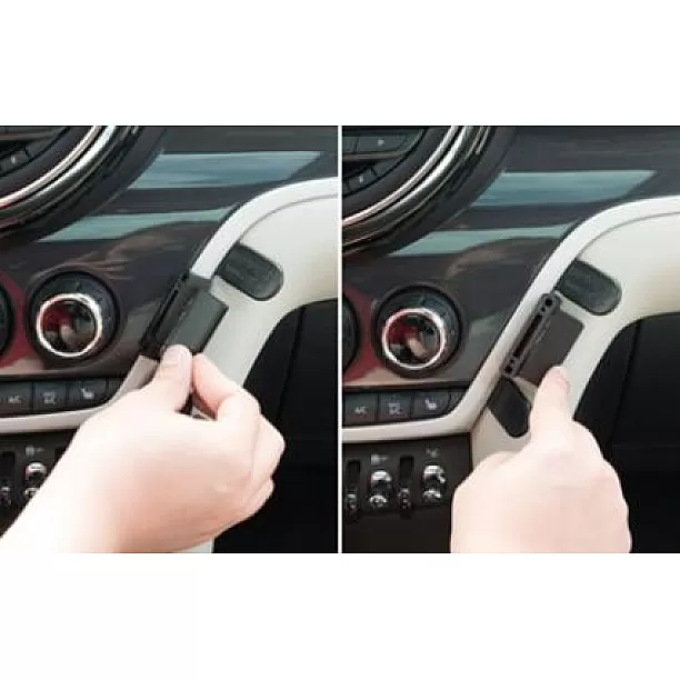 Houder - Brodit ProClip - Mini Cooper Countryman 2017-2023 Angled mount Houder - Brodit ProClip - Mini Cooper Countryman 2017-2023 Angled mount