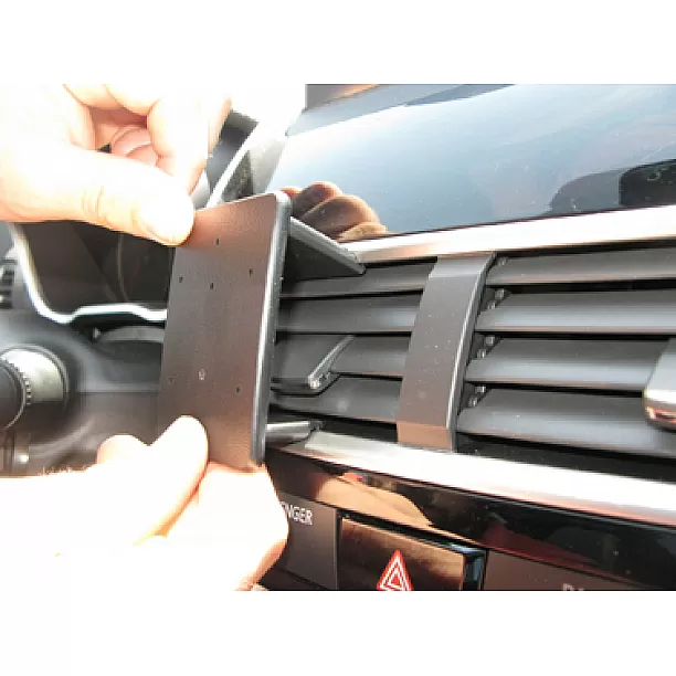 Houder - Brodit ProClip - Mitsubishi Eclipse Cross 2018-> Center mount Houder - Brodit ProClip - Mitsubishi Eclipse Cross 2018-> Center mount