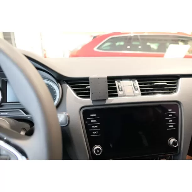 Houder - Brodit ProClip - Skoda Octavia III 2018-2021 Center mount