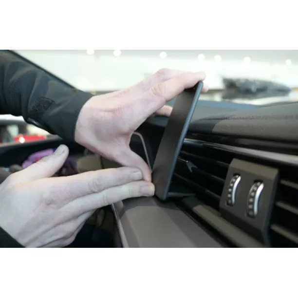 Houder - Brodit ProClip - Audi e-tron 2019-2024 Center mount Houder - Brodit ProClip - Audi e-tron 2019-2024 Center mount