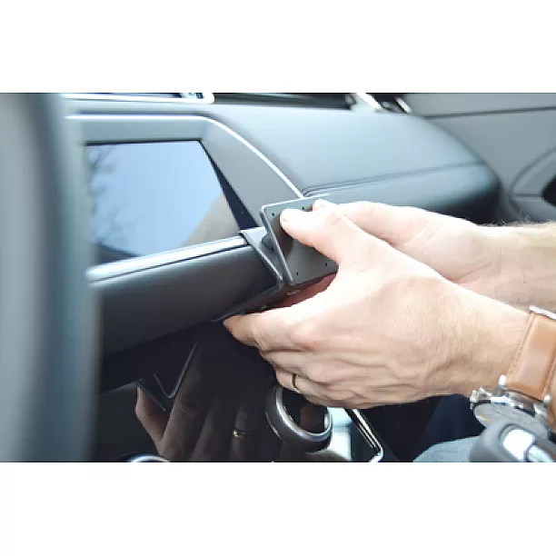 Houder - Brodit ProClip - Land Rover Range Rover Evoque 2019-2023 Center mount Fixed display Houder - Brodit ProClip - Land Rover Range Rover Evoque 2019-2023 Center mount Fixed display