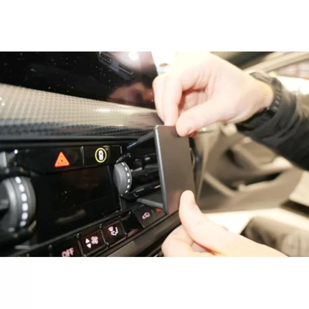 Houder - Brodit ProClip - BMW 1-Serie (F40) 2020->/ 2 Serie (F44) 2020 Angled Mount Houder - Brodit ProClip - BMW 1-Serie (F40) 2020->/ 2 Serie (F44) 2020 Angled Mount