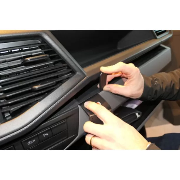 Houder - Brodit ProClip - Volkswagen T6.1 2020-2024 / Caravelle 6.1 2021-2024 Angled mount Houder - Brodit ProClip - Volkswagen T6.1 2020-2024 / Caravelle 6.1 2021-2024 Angled mount
