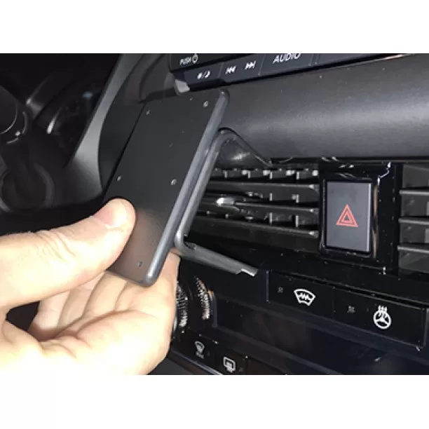 Houder - Brodit ProClip - Nissan Qashqai 2022-> Nissan X-Trail 2022-> Center mount