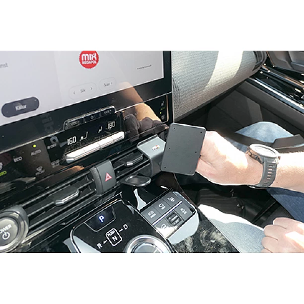 Houder - Brodit ProClip - Toyota bZ4X 2023-> Angled mount