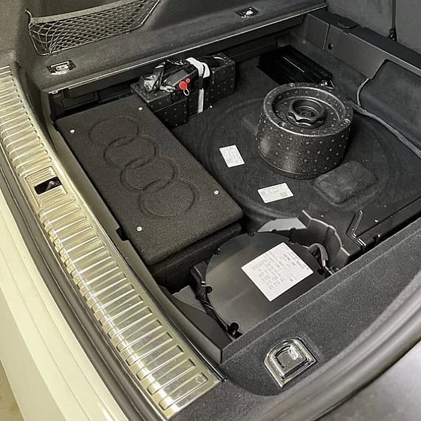 GAS Audio Power Pasklare subwoof set Audi E-Tron GAS Audio Power Pasklare subwoof set Audi E-Tron