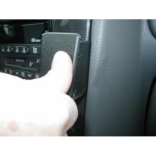 Houder - Brodit ProClip - GMC Envoy 2002-2010 Angled mount Houder - Brodit ProClip - GMC Envoy 2002-2010 Angled mount