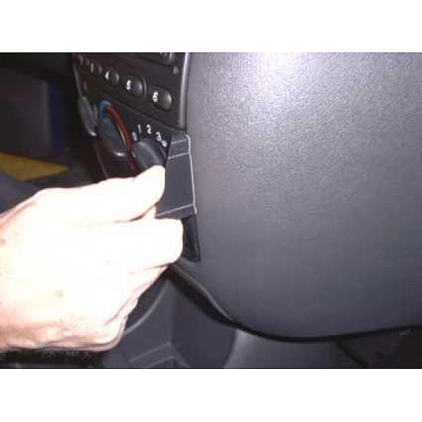 Houder - Brodit ProClip - Ford Fiesta 1996-2002 / Puma 2002-2009 Angled mount Houder - Brodit ProClip - Ford Fiesta 1996-2002 / Puma 2002-2009 Angled mount