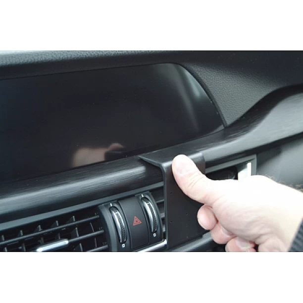 Houder - Brodit ProClip - Alfa Romeo Stelvio 2016-> Angled mount Houder - Brodit ProClip - Alfa Romeo Stelvio 2016-> Angled mount