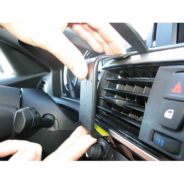 Houder - Brodit ProClip - BMW 1-Serie / 2 Serie 2018-2020 Center mount Houder - Brodit ProClip - BMW 1-Serie / 2 Serie 2018-2020 Center mount