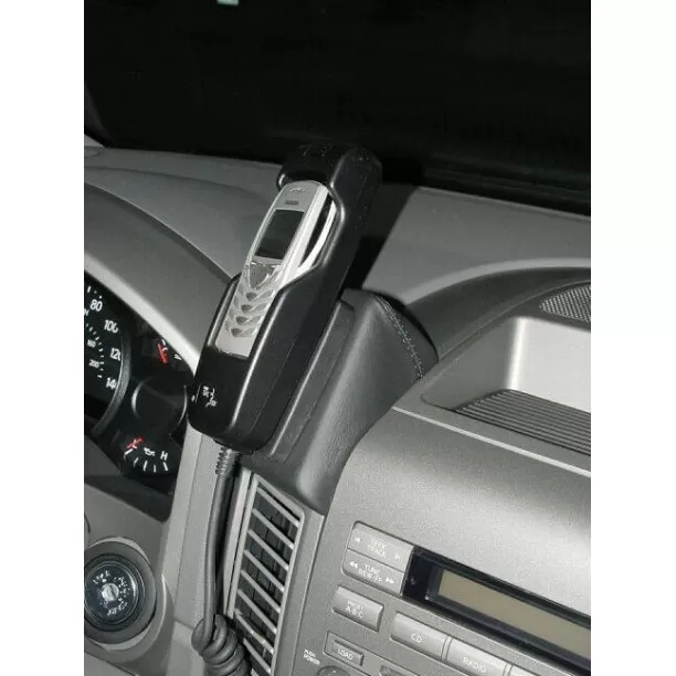 Houder - Kuda Nissan Armarda 2003-2015 Kleur: Zwart Houder - Kuda Nissan Armarda 2003-2015 Kleur: Zwart