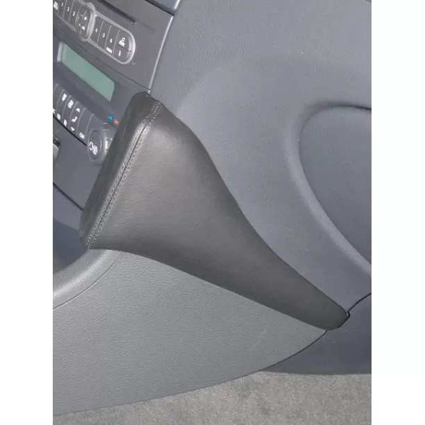 Houder - Kuda Renault Laguna 03/2001-2004 Kleur: Zwart Houder - Kuda Renault Laguna 03/2001-2004 Kleur: Zwart