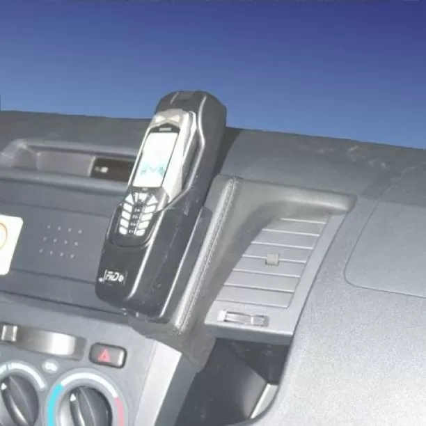 Houder - Kuda Toyota Hilux 08/2005-2011 Kleur: Zwart Houder - Kuda Toyota Hilux 08/2005-2011 Kleur: Zwart