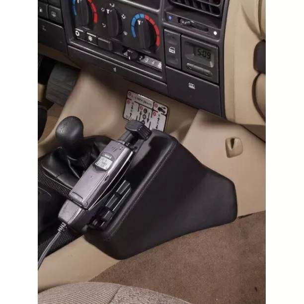 Houder - Kuda Land Rover Discovery 1996-10/2004 Kleur: Zwart Houder - Kuda Land Rover Discovery 1996-10/2004 Kleur: Zwart