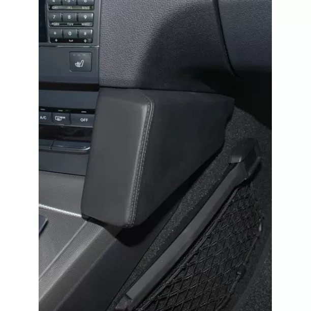 Houder - Kuda Mercedes Benz E-Klasse (W212) 03/2009-2013 Kleur: Zwart Houder - Kuda Mercedes Benz E-Klasse (W212) 03/2009-2013 Kleur: Zwart