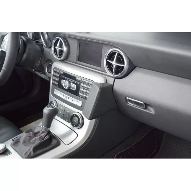 Houder - Kuda Mercedes Benz SLK-Klasse 03/2011-2019 Kleur: Zwart Houder - Kuda Mercedes Benz SLK-Klasse 03/2011-2019 Kleur: Zwart