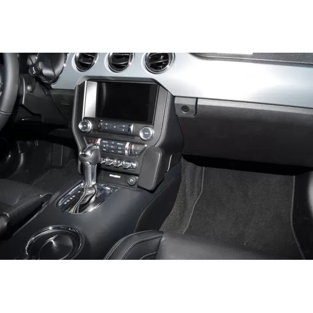 Houder - Kuda Ford Mustang 2015-2019 Kleur: Zwart Houder - Kuda Ford Mustang 2015-2019 Kleur: Zwart