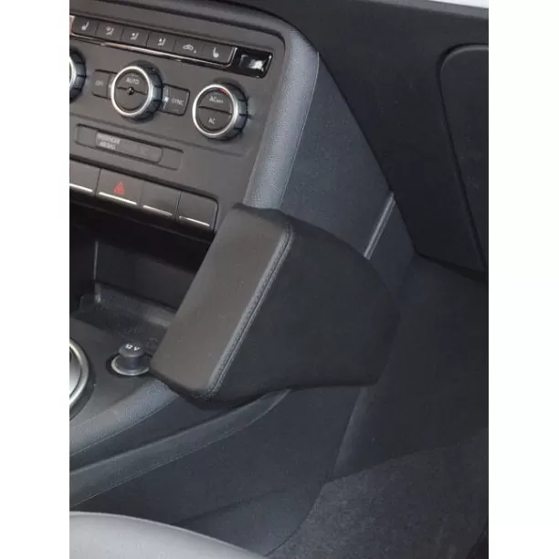 Houder - Kuda Volkswagen New Beetle II 2010-2019 Kleur: Zwart Houder - Kuda Volkswagen New Beetle II 2010-2019 Kleur: Zwart