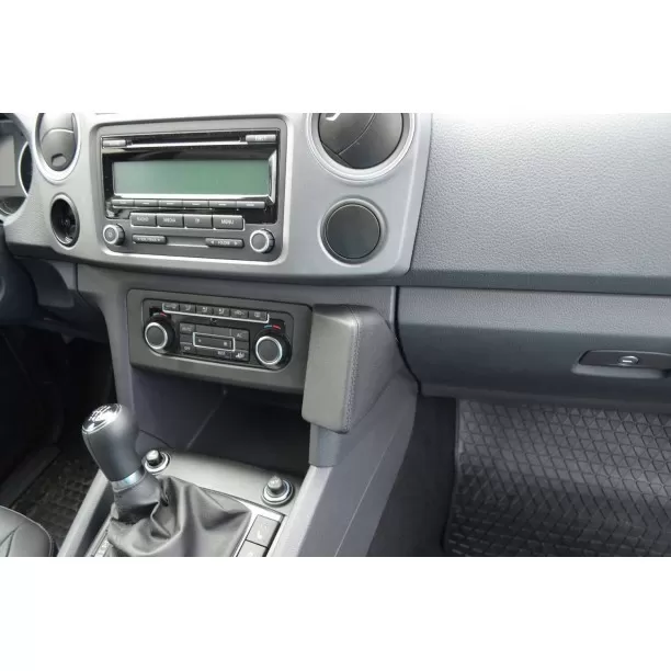 Houder - Kuda Volkswagen Amarok 10/2010-2016 Kleur: Zwart Houder - Kuda Volkswagen Amarok 10/2010-2016 Kleur: Zwart