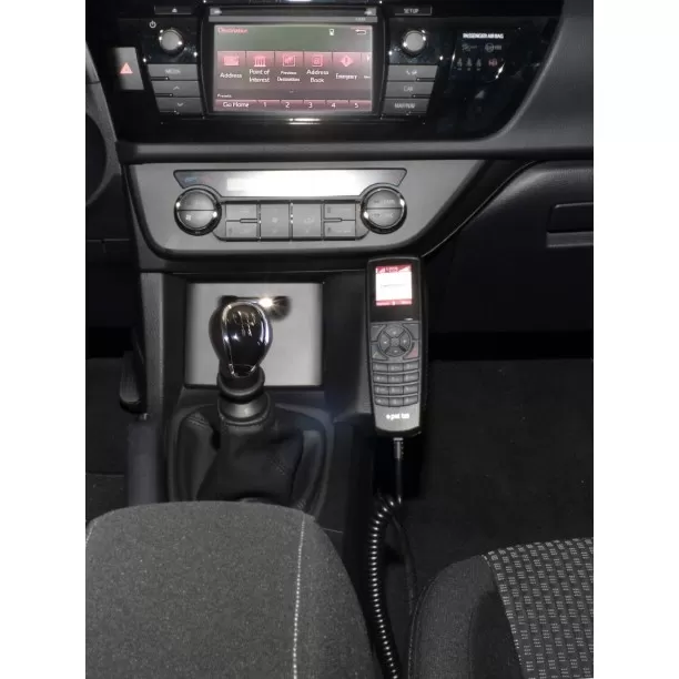 Houder - Kuda Toyota Corolla 2014-2015 Kleur: Zwart Houder - Kuda Toyota Corolla 2014-2015 Kleur: Zwart