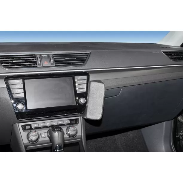 Houder - Kuda Skoda Superb 2015-2019 Kleur: Zwart Houder - Kuda Skoda Superb 2015-2019 Kleur: Zwart