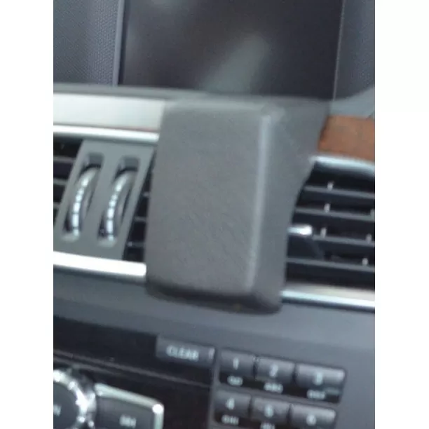 Houder - Kuda Mercedes Benz C-klasse 2011-2014 Kleur: Zwart Houder - Kuda Mercedes Benz C-klasse 2011-2014 Kleur: Zwart