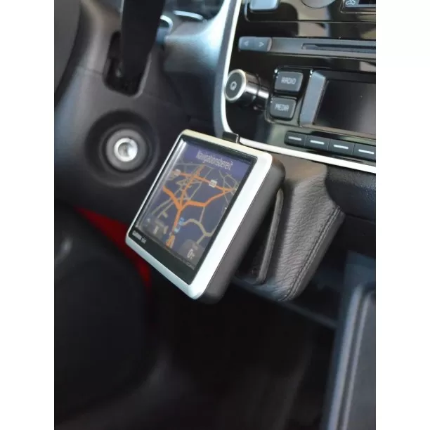 Houder - Kuda Seat Mii 2012-2019 Kleur: Zwart Houder - Kuda Seat Mii 2012-2019 Kleur: Zwart