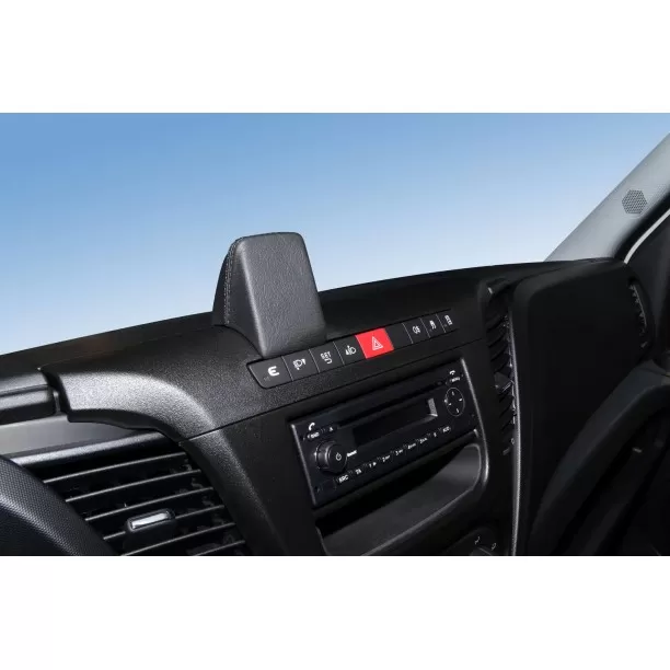 Houder - Kuda Iveco Daily 2015-2019 Kleur: Zwart Houder - Kuda Iveco Daily 2015-2019 Kleur: Zwart